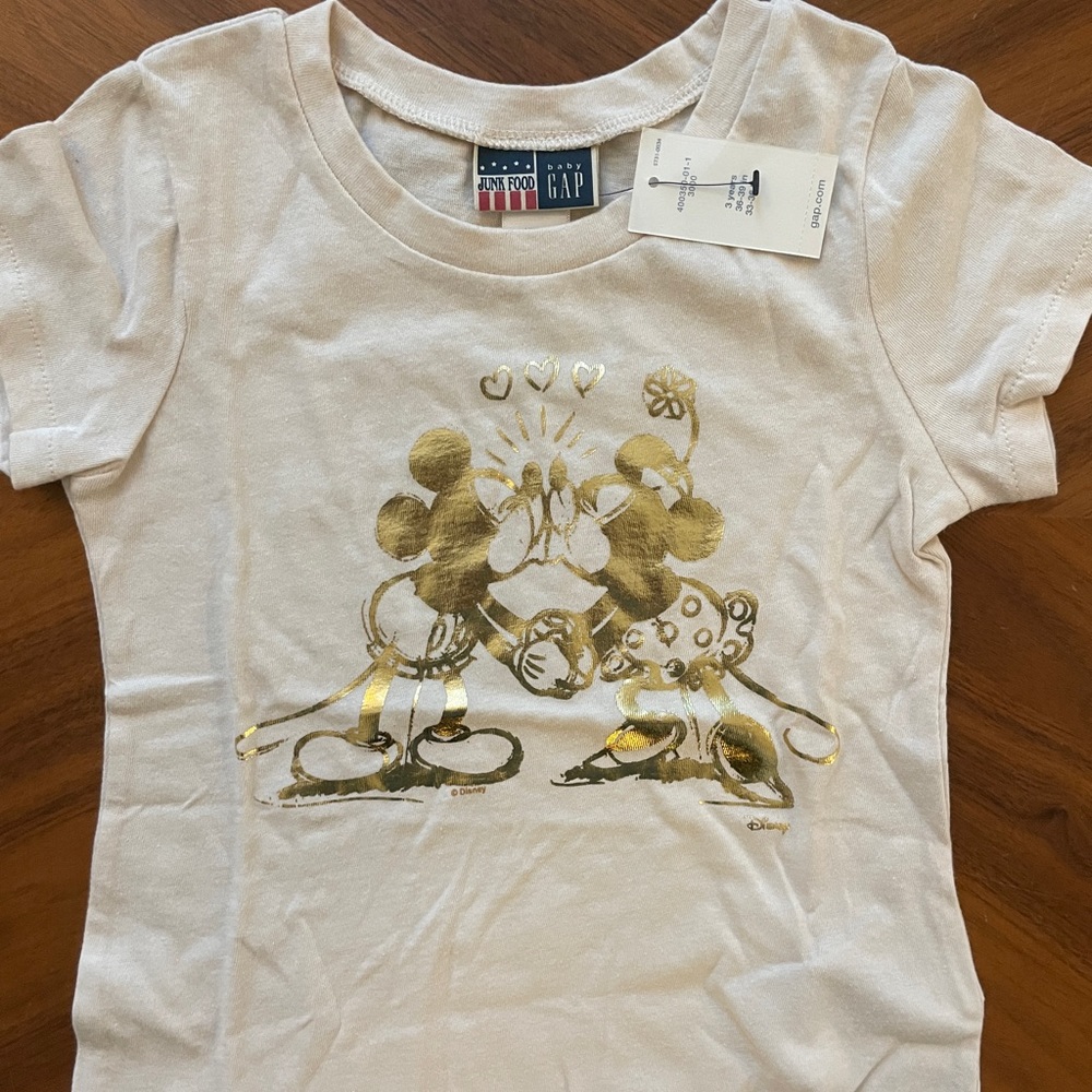 Gap Mickey Minnie Kiss Shirt